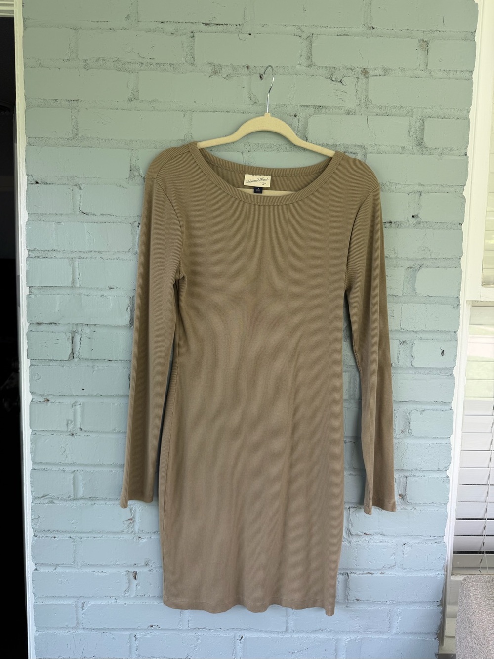Universal Thread Long Sleeve Scoop Neck Dress in Taupe